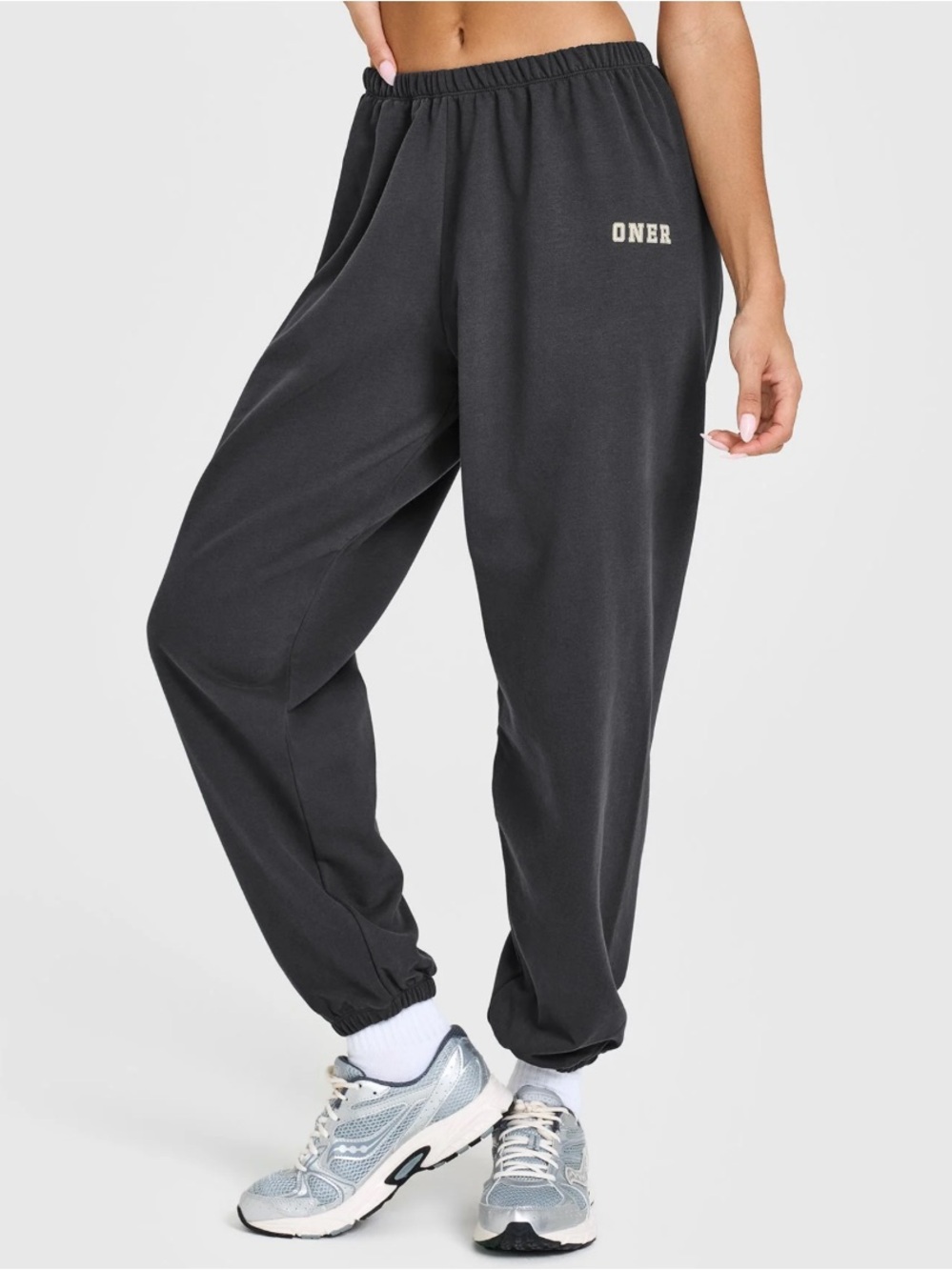 Oner Active Women’s Coal Gray Logo Sweatpants Medium